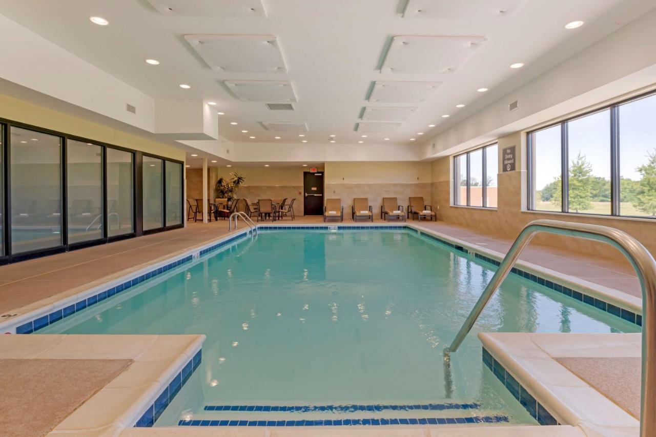 Best Western Plus Centralia Hotel & Suites מראה חיצוני תמונה
