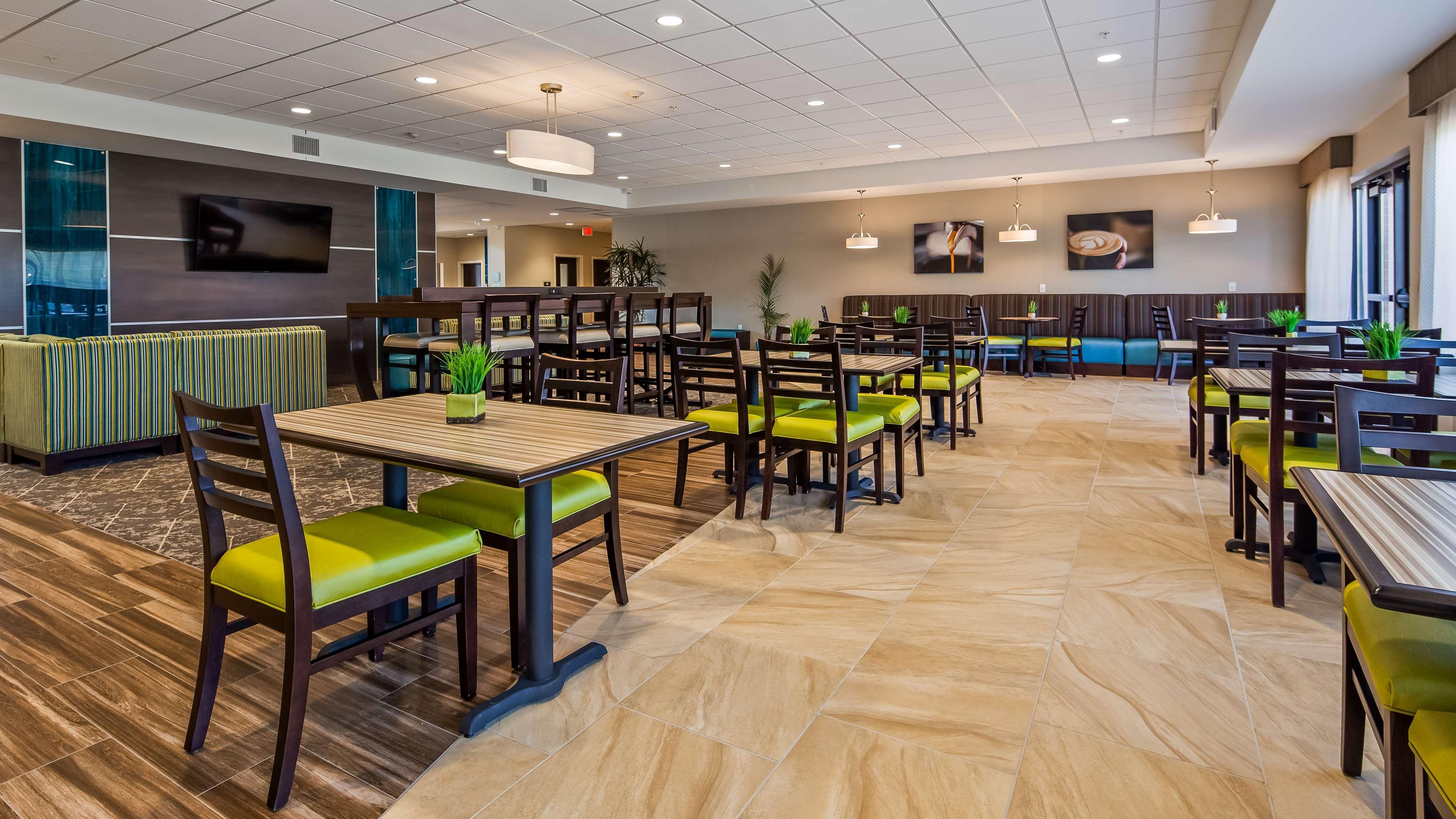 Best Western Plus Centralia Hotel & Suites מראה חיצוני תמונה