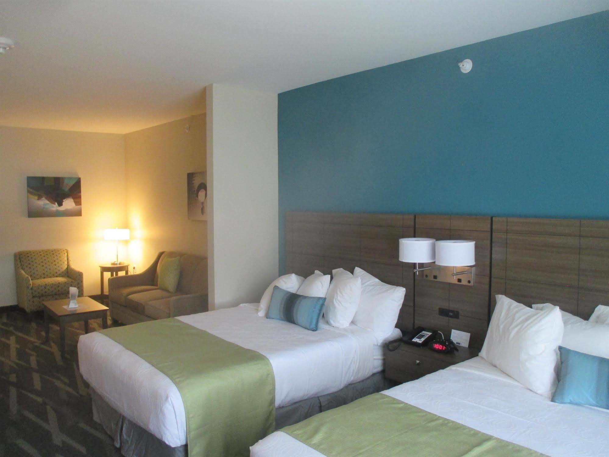 Best Western Plus Centralia Hotel & Suites מראה חיצוני תמונה